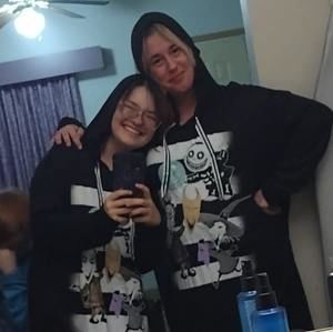 Meet your Posher, Christy